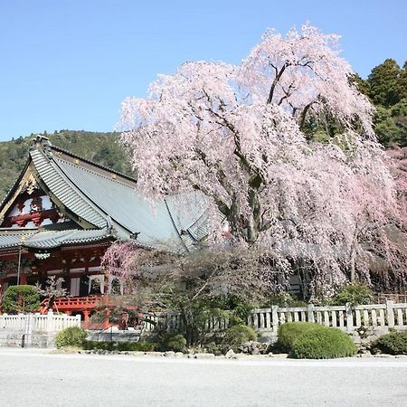 宿坊 端場坊｜Temple Hotel Habanobo Minobu Экстерьер фото