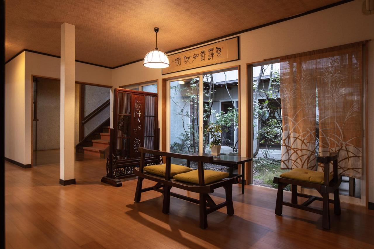 宿坊 端場坊｜Temple Hotel Habanobo Minobu Экстерьер фото