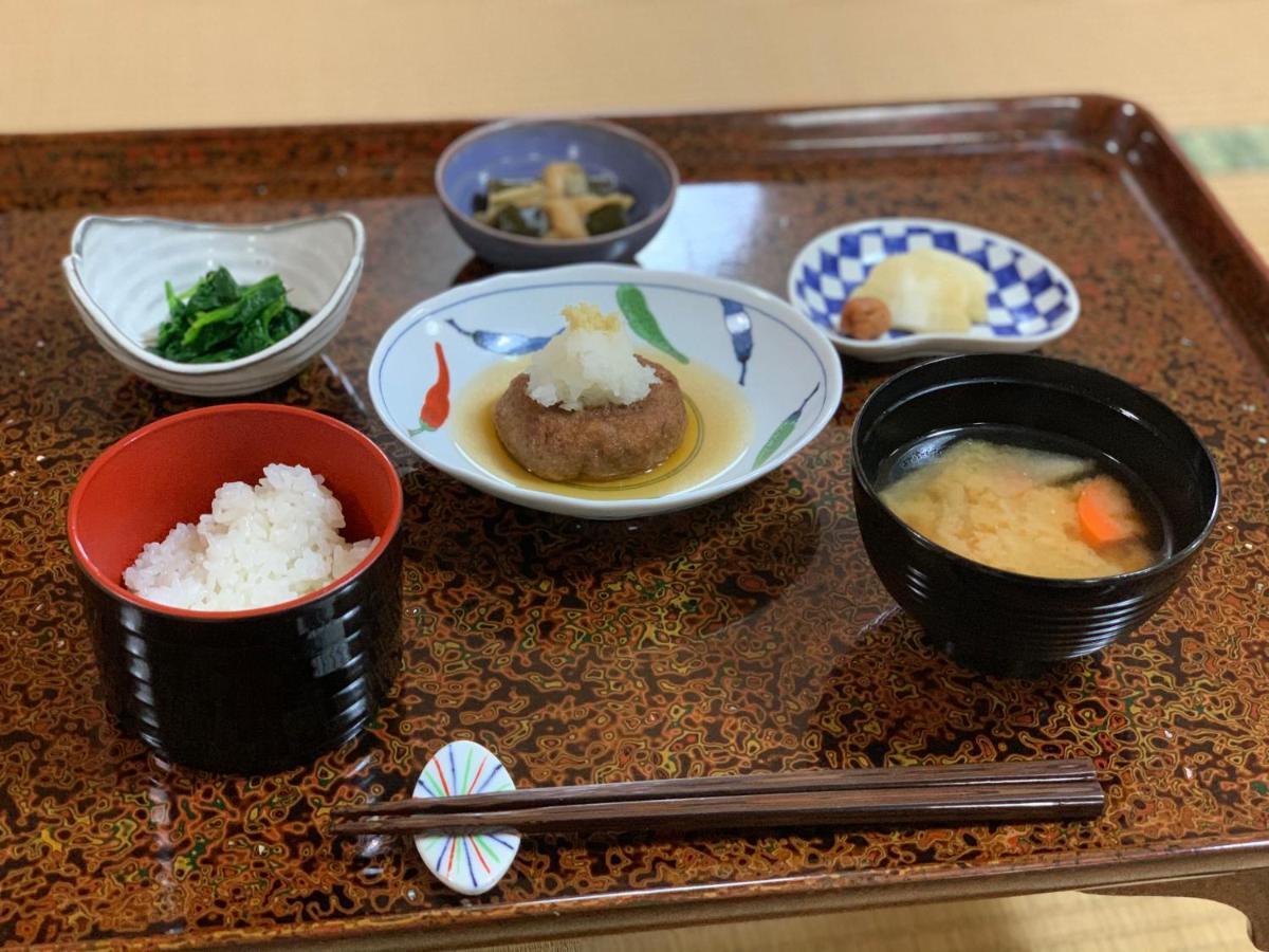 宿坊 端場坊｜Temple Hotel Habanobo Minobu Экстерьер фото